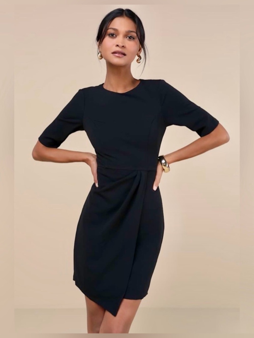 Lulu's Black Short Sleeve Fraped Mini Sheath Dress / Women’s XS